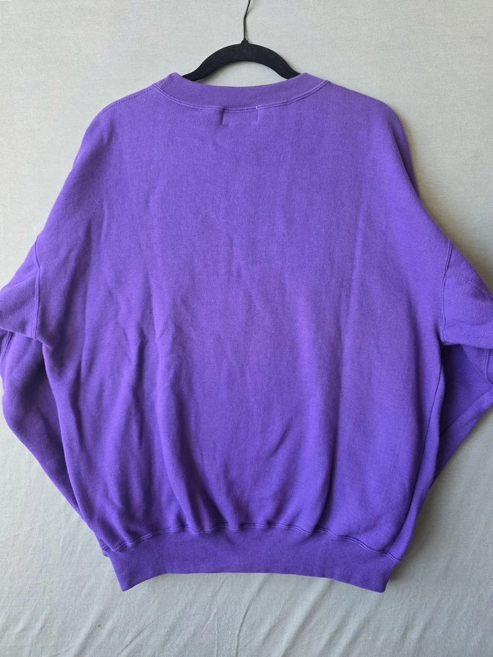 Vintage BOSS America Purple Embroidered Logo Crewneck Sweatshirt Men’s M Retro